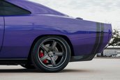 Dodge Challenger SRT Hellcat transformat in Dodge Charger