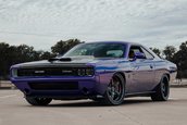 Dodge Challenger SRT Hellcat transformat in Dodge Charger