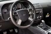 Dodge Challenger SRT8 cu 1.6 kilometri pe bord