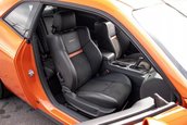 Dodge Challenger SRT8 cu 1.6 kilometri pe bord