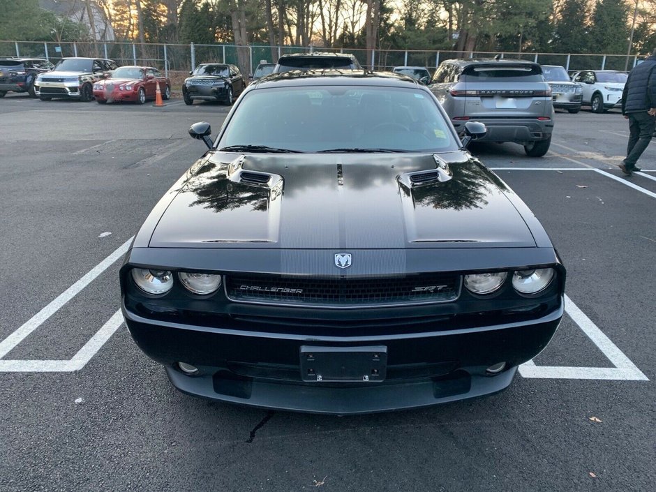 Dodge Challenger SRT8 cu 11 mile