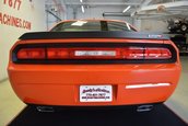 Dodge Challenger SRT8 cu 37 de kilometri la bord