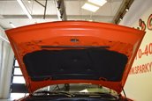 Dodge Challenger SRT8 cu 37 de kilometri la bord