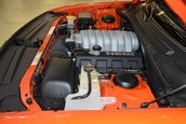 Dodge Challenger SRT8 cu 37 de kilometri la bord