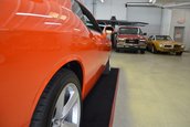 Dodge Challenger SRT8 cu 37 de kilometri la bord