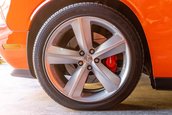 Dodge Challenger SRT8 cu 931 de kilometri la bord
