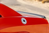 Dodge Challenger SRT8 cu 931 de kilometri la bord