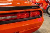 Dodge Challenger SRT8 cu 931 de kilometri la bord