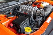 Dodge Challenger SRT8 cu 931 de kilometri la bord