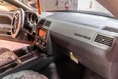 Dodge Challenger SRT8 cu 931 de kilometri la bord