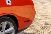 Dodge Challenger SRT8 cu 931 de kilometri la bord