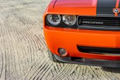 Dodge Challenger SRT8 cu 931 de kilometri la bord