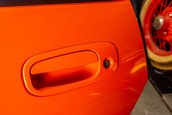 Dodge Challenger SRT8 cu 931 de kilometri la bord
