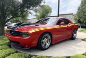 Dodge Challenger SRT8 de vanzare