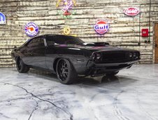 Dodge Challenger Super Cat