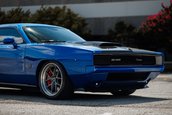 Dodge Challenger transformat in Dodge Charger