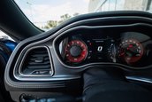 Dodge Challenger transformat in Dodge Charger