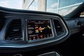 Dodge Challenger transformat in Dodge Charger