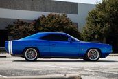 Dodge Challenger transformat in Dodge Charger