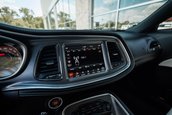 Dodge Challenger transformat in Dodge Charger