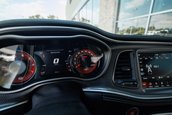 Dodge Challenger transformat in Dodge Charger