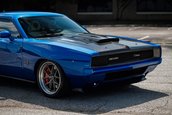 Dodge Challenger transformat in Dodge Charger