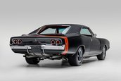 Dodge Charger cu motor de 9.4 litri