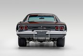 Dodge Charger cu motor de 9.4 litri