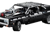 Dodge Charger din LEGO