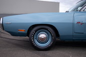 Dodge Charger Hemi R/T in B3 Light Blue Metallic