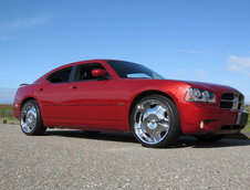 Dodge Charger R/T cu jante Panther