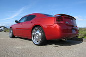 Dodge Charger R/T cu jante Panther