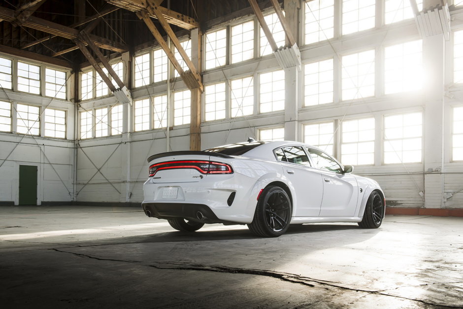 Dodge Charger SRT Hellcat Redeye