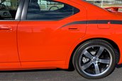 Dodge Charger SRT8 Super Bee cu 80 de kilometri la bord
