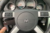 Dodge Charger SRT8 Super Bee cu 80 de kilometri la bord
