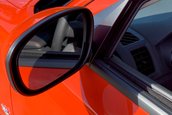 Dodge Charger SRT8 Super Bee cu 80 de kilometri la bord