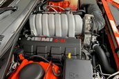 Dodge Charger SRT8 Super Bee cu 80 de kilometri la bord
