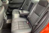 Dodge Charger SRT8 Super Bee cu 80 de kilometri la bord