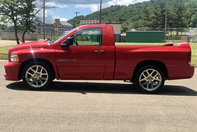 Dodge Ram SRT-10 cu 4000 de mile la bord
