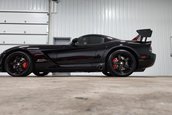 Dodge Viper ACR cu 355 de kilometri la bord
