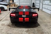 Dodge Viper ACR cu 355 de kilometri la bord