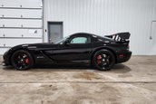 Dodge Viper ACR cu 355 de kilometri la bord
