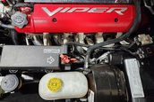 Dodge Viper ACR cu 355 de kilometri la bord