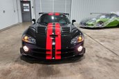 Dodge Viper ACR cu 355 de kilometri la bord