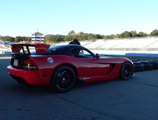 Dodge Viper ACR