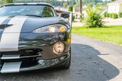 Dodge Viper cu 15.810 kilometri la bord