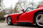 Dodge Viper cu 2.682 de kilometri la bord