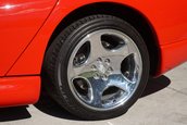 Dodge Viper cu 30 de kilometri la bord