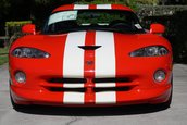 Dodge Viper cu 30 de kilometri la bord