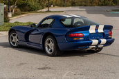 Dodge Viper cu 8.027 de kilometri la bord